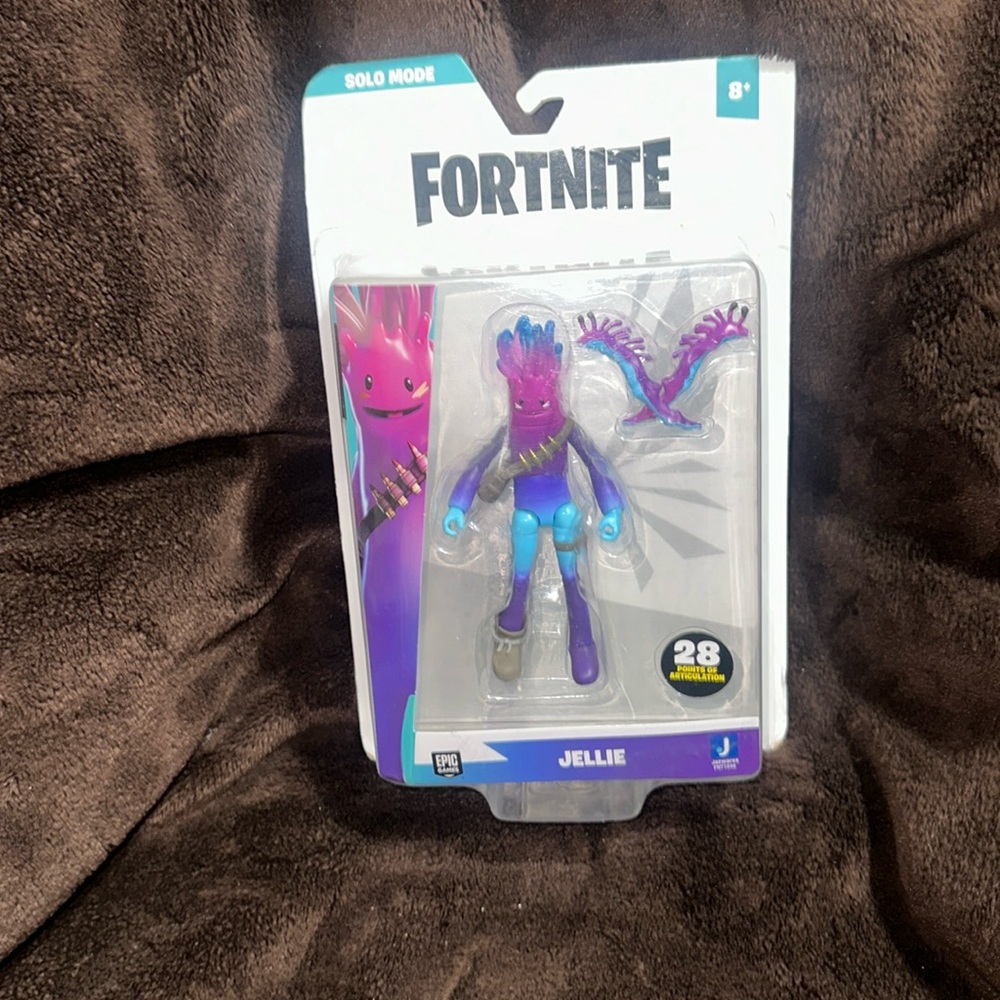 FORTNITE: SOLO MODE JELLIE 4 inch FIGURE.